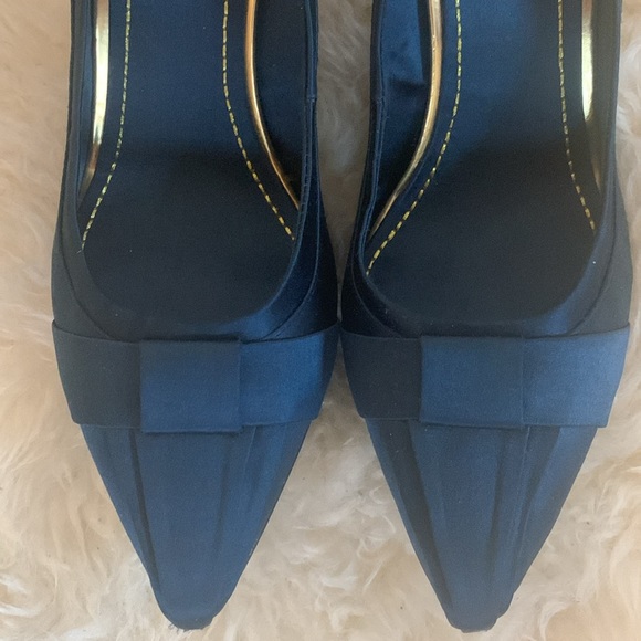 Jones New York Heels - Picture 2 of 9